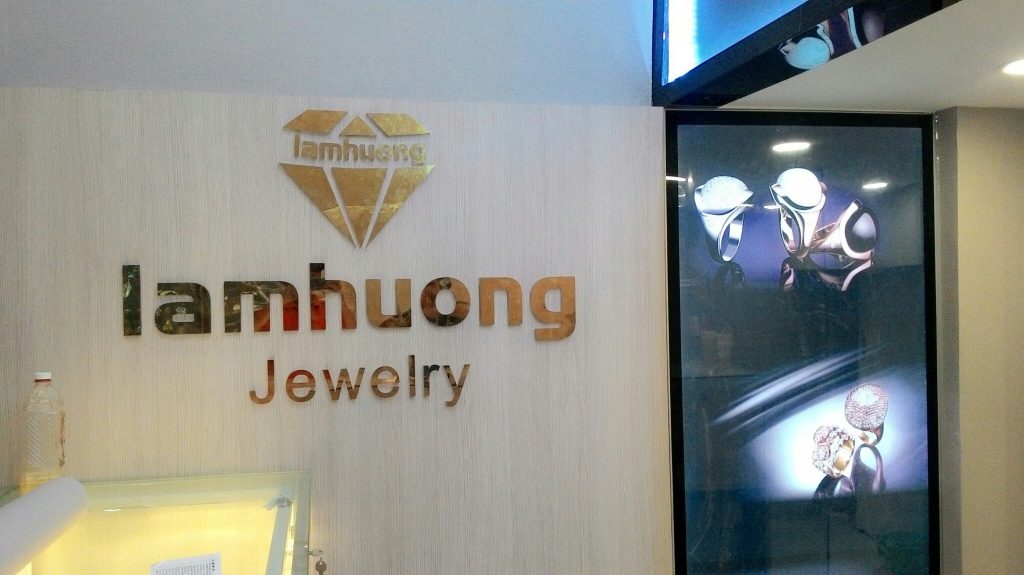 Backdrop công ty Lam Hương